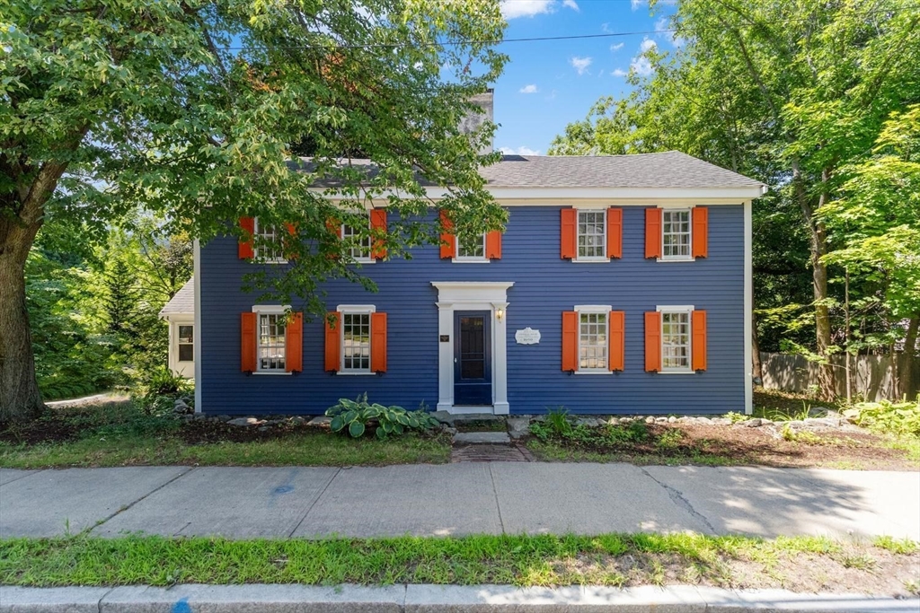 106 High St, Ipswich, Massachusetts, 3 Bedrooms Bedrooms, 8 Rooms Rooms,2.5 BathroomsBathrooms,Residential,For Sale,High St,73556565