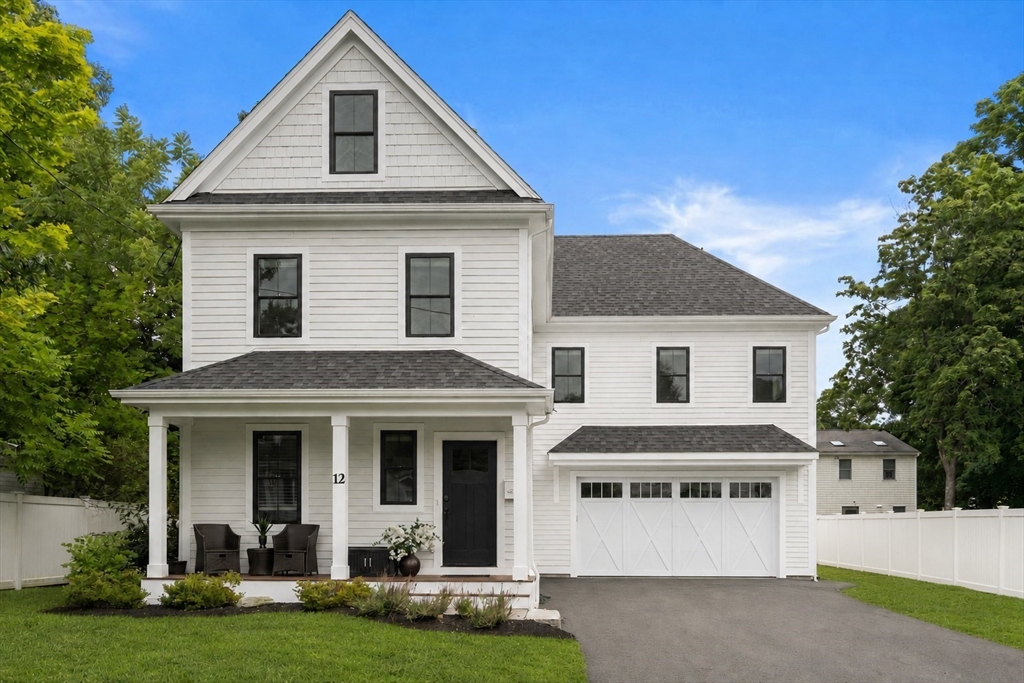 12 South Lincoln St, Natick, Massachusetts, 4 Bedrooms Bedrooms, 10 Rooms Rooms,3 BathroomsBathrooms,Residential,For Sale,South Lincoln St,73556558