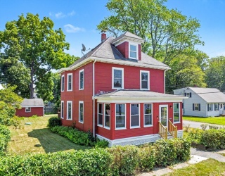 92 S Williams, Haverhill, Massachusetts, 3 Bedrooms Bedrooms, 7 Rooms Rooms,1 BathroomBathrooms,Residential,For Sale,S Williams,73556713