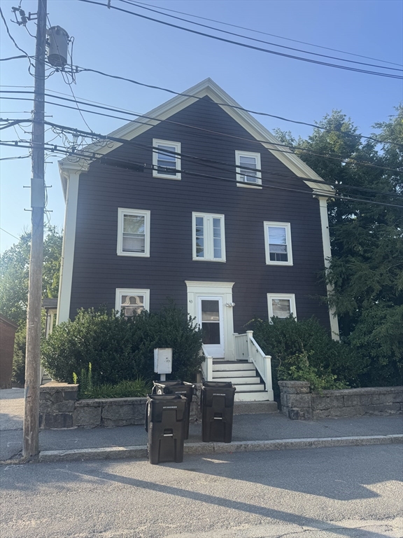 43 Elm, Marblehead, Massachusetts, 1 Bedroom Bedrooms, 4 Rooms Rooms,1 BathroomBathrooms,Residential Lease,For Rent,Elm,73556720