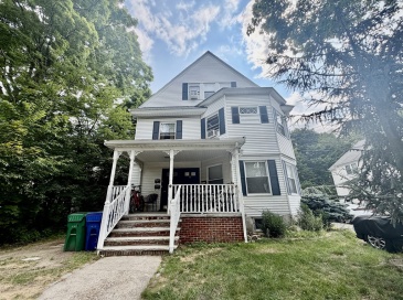 12 Duncan Rd, Newton, Massachusetts, 2 Bedrooms Bedrooms, 5 Rooms Rooms,1 BathroomBathrooms,Residential Lease,For Rent,Duncan Rd,73556723 12 Duncan Rd, Newton, Massachusetts, 2 Bedrooms Bedrooms, 5 Rooms Rooms,1 BathroomBathrooms,Residential Lease,For Rent,Duncan Rd,73556723