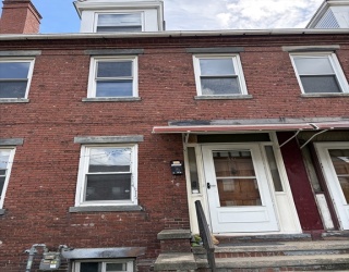 46 N Canal St, Holyoke, Massachusetts, 4 Bedrooms Bedrooms, 6 Rooms Rooms,1.5 BathroomsBathrooms,Residential,For Sale,N Canal St,73556618