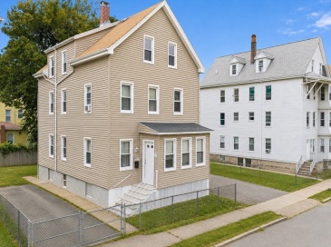 17 Salisbury St, New Bedford, Massachusetts, 4 Bedrooms Bedrooms, 8 Rooms Rooms,2 BathroomsBathrooms,Residential Income,For Sale,Salisbury St,73556734