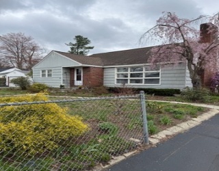 71 Chapel Street, Shirley, Massachusetts, 1 Bedroom Bedrooms, 3 Rooms Rooms,1 BathroomBathrooms,Residential Lease,For Rent,Chapel Street,73508391