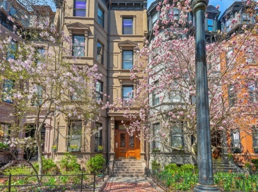 319 Marlborough Street, Boston, Massachusetts, 3 Bedrooms Bedrooms, 6 Rooms Rooms,3 BathroomsBathrooms,Residential,For Sale,Marlborough Street,73499630