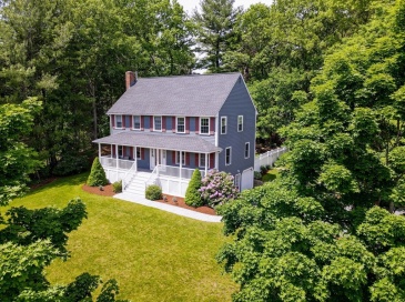 37 Apache Way, Wilmington, Massachusetts, 3 Bedrooms Bedrooms, 8 Rooms Rooms,2.5 BathroomsBathrooms,Residential,For Sale,Apache Way,73529144