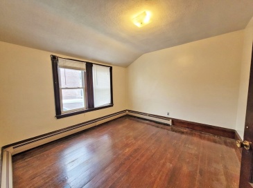 168 Elm St., Cambridge, Massachusetts, 2 Bedrooms Bedrooms, 4 Rooms Rooms,1 BathroomBathrooms,Residential Lease,For Rent,Elm St.,73556628 168 Elm St., Cambridge, Massachusetts, 2 Bedrooms Bedrooms, 4 Rooms Rooms,1 BathroomBathrooms,Residential Lease,For Rent,Elm St.,73556628