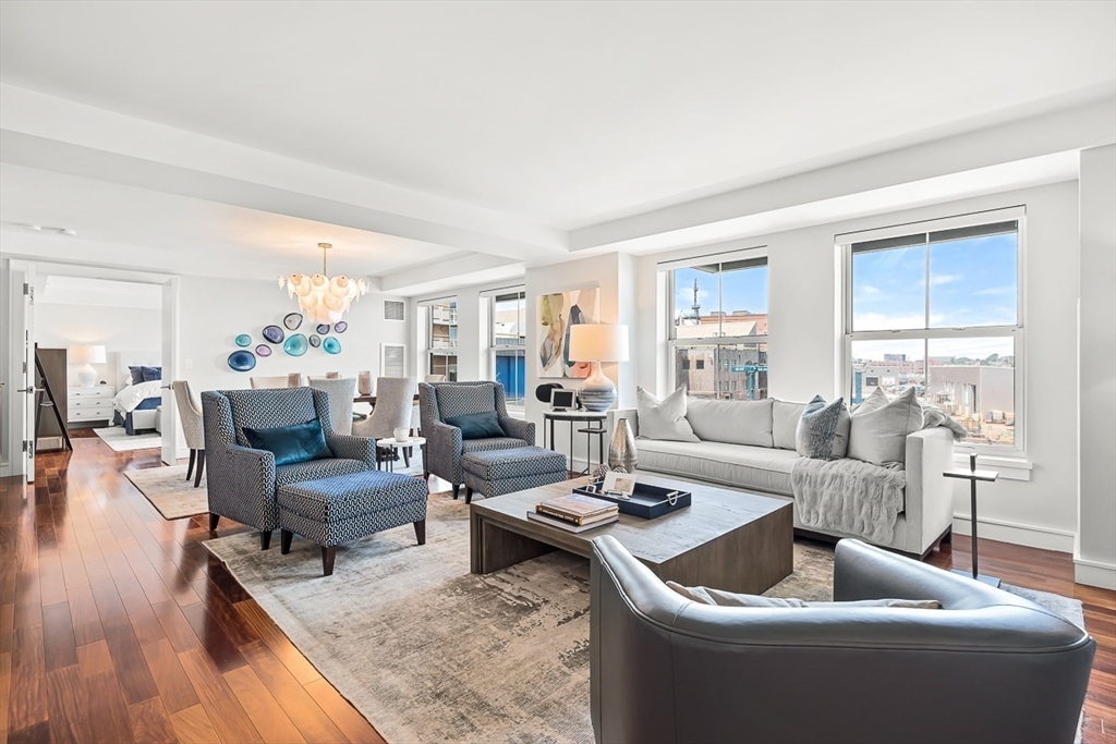 3 Battery Wharf, Boston, Massachusetts, 2 Bedrooms Bedrooms, 5 Rooms Rooms,2.5 BathroomsBathrooms,Residential,For Sale,Battery Wharf,73556970