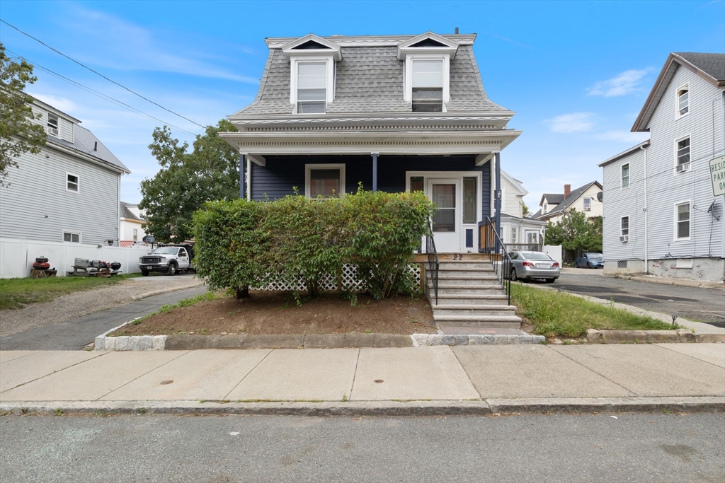 22 Porter St, Lynn, Massachusetts, 3 Bedrooms Bedrooms, 8 Rooms Rooms,1.5 BathroomsBathrooms,Residential,For Sale,Porter St,73537551