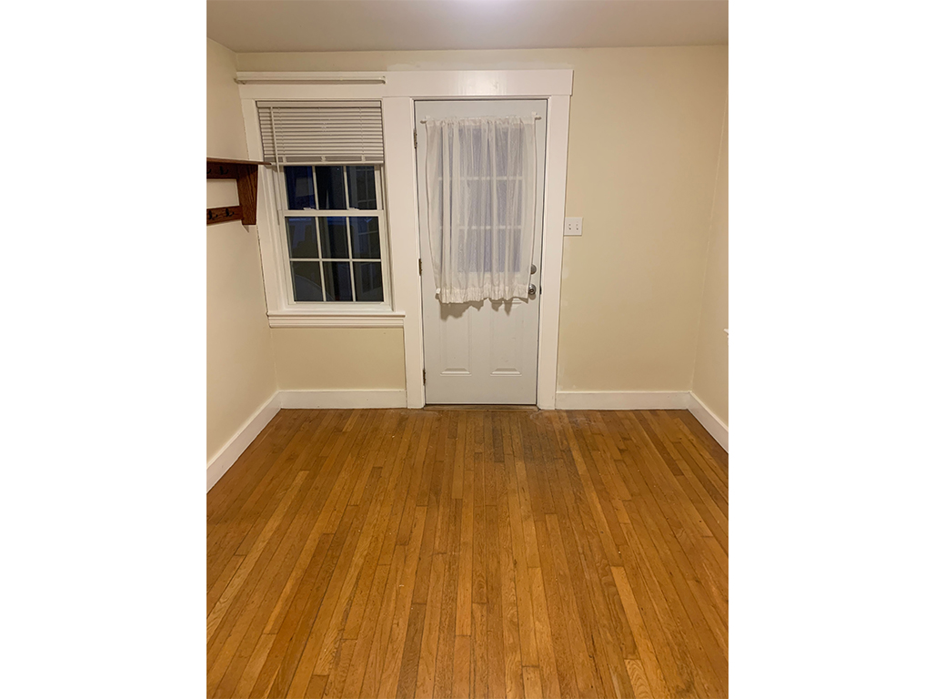 Needham, Massachusetts, 2 Bedrooms Bedrooms, 6 Rooms Rooms,1 BathroomBathrooms,Residential Lease,For Rent,315WestSt