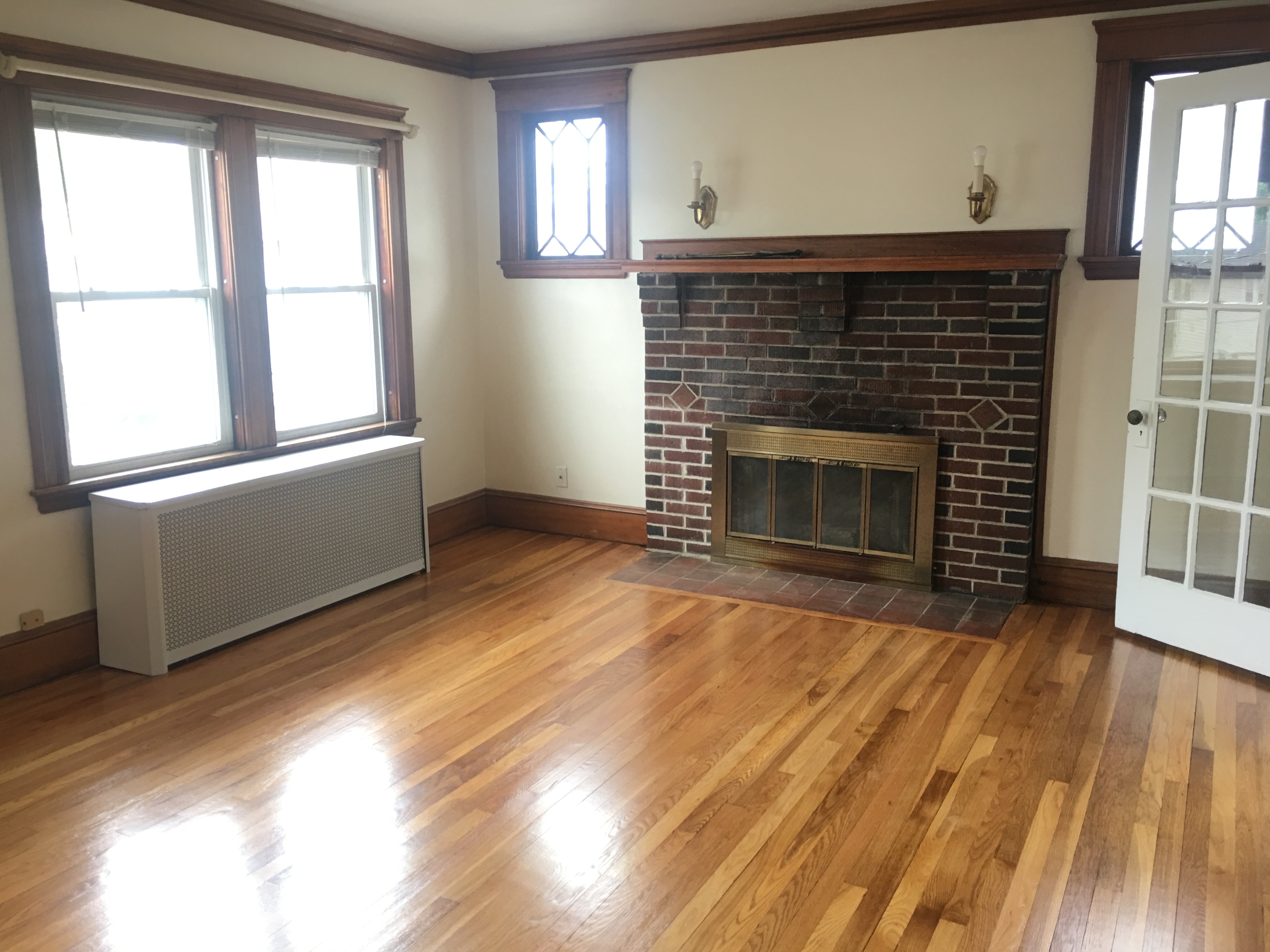 Belmont, Massachusetts, 3 Bedrooms Bedrooms, 7 Rooms Rooms,1 BathroomBathrooms,Residential Lease,For Rent,19Jonathan