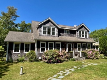 2 Paddock Circle Ch210, Chilmark, Massachusetts 02535, 3 Bedrooms Bedrooms, 7 Rooms Rooms,2.5 BathroomsBathrooms,Residential Lease,For Rent,Paddock Circle Ch210,73007684
