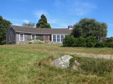 33 Menemsha Inn Rd Ch223 3, Chilmark, Massachusetts 02535, 2 Bedrooms Bedrooms, 4 Rooms Rooms,2 BathroomsBathrooms,Residential Lease,For Rent,Menemsha Inn Rd Ch223 3,73007753