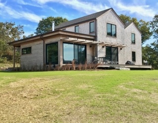 15 Loon Lane Ch203, Chilmark, Massachusetts 02535, 4 Bedrooms Bedrooms, 7 Rooms Rooms,2.5 BathroomsBathrooms,Residential Lease,For Rent,Loon Lane Ch203,72850133