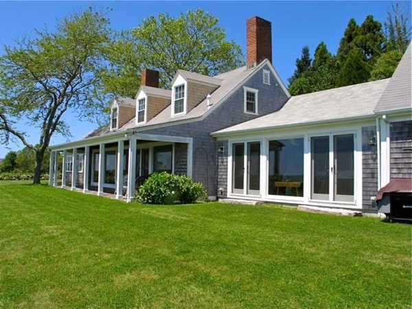 384 Middle Rd Ch222, Chilmark, Massachusetts 02535, 6 Bedrooms Bedrooms, 9 Rooms Rooms,5 BathroomsBathrooms,Residential Lease,For Rent,Middle Rd Ch222,72851050