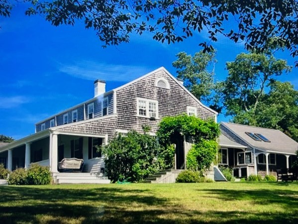 550 Chappaquonsett Rd Vh424, Tisbury, Massachusetts 02568, 8 Bedrooms Bedrooms, 11 Rooms Rooms,4.5 BathroomsBathrooms,Residential Lease,For Rent,Chappaquonsett Rd Vh424,73121524