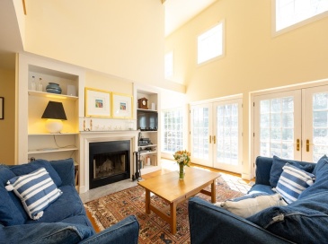 33 Kennebago Ave Vh414, Tisbury, Massachusetts 02568, 4 Bedrooms Bedrooms, 7 Rooms Rooms,2.5 BathroomsBathrooms,Residential Lease,For Rent,Kennebago Ave Vh414,73121033