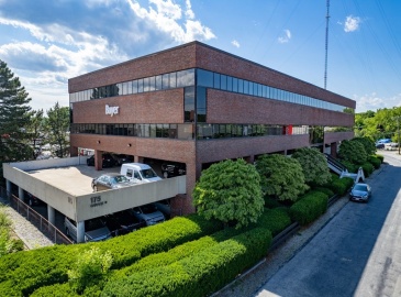 175 Highland Avenue, Needham, Massachusetts 02494, ,Commercial Lease,For Rent,Highland Avenue,73143117