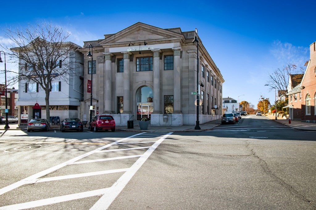 369 Main, Wakefield, Massachusetts 01880, ,Commercial Lease,For Rent,Main,73143843