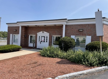 211 North Main, Andover, Massachusetts 01810, ,Commercial Lease,For Rent,North Main,73149815