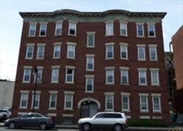 12 Hancock St, Springfield, Massachusetts 01109, 20 Bedrooms Bedrooms, 36 Rooms Rooms,8 BathroomsBathrooms,Residential Income,For Sale,Hancock St,73183836