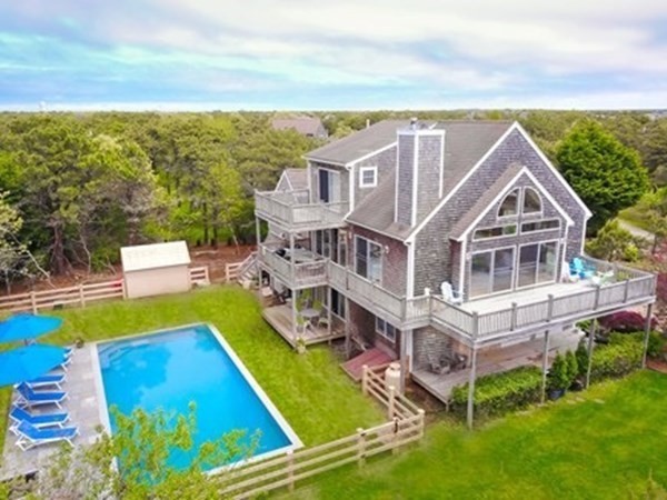 9 Thaxter Lane Ed310, Edgartown, Massachusetts, 4 Bedrooms Bedrooms, 7 Rooms Rooms,3.5 BathroomsBathrooms,Residential Lease,For Rent,Thaxter Lane Ed310,72843699