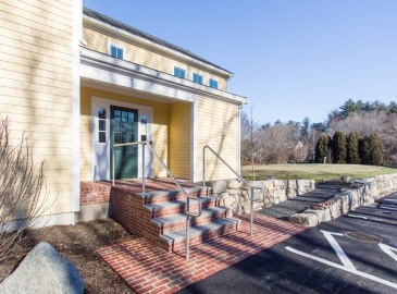 587R Bay Road, Hamilton, Massachusetts, ,Commercial Lease,For Rent,Bay Road,73187723