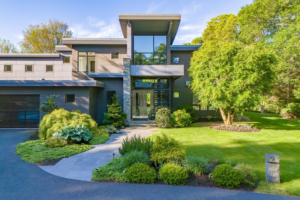 300 Summer Street, Westwood, Massachusetts, 6 Bedrooms Bedrooms, 21 Rooms Rooms,8 BathroomsBathrooms,Residential,For Sale,Summer Street,73206079