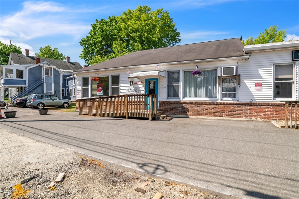 123 Hawley St, Northampton, Massachusetts, ,Commercial Lease,For Rent,Hawley St,73216198