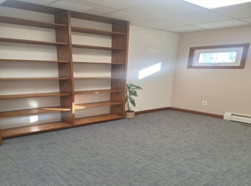 32 Adams St, Fitchburg, Massachusetts, ,Commercial Lease,For Rent,Adams St,73242452