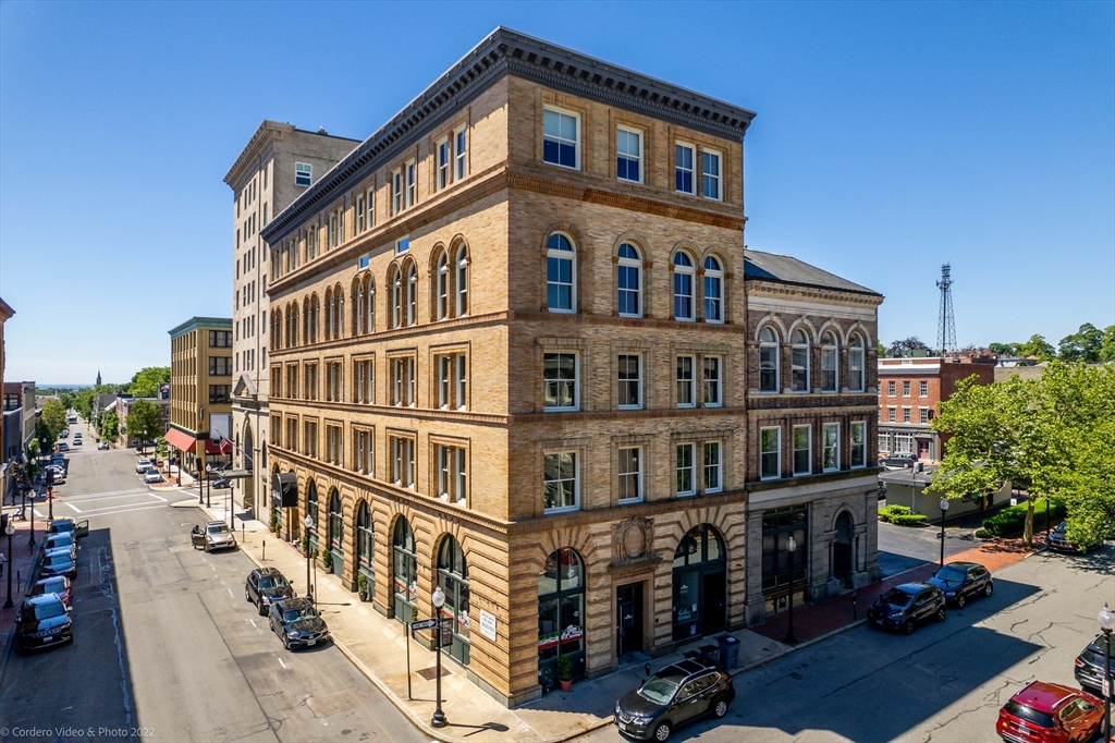 555 Pleasant St, New Bedford, Massachusetts, ,Commercial Sale,For Sale,Pleasant St,73245870
