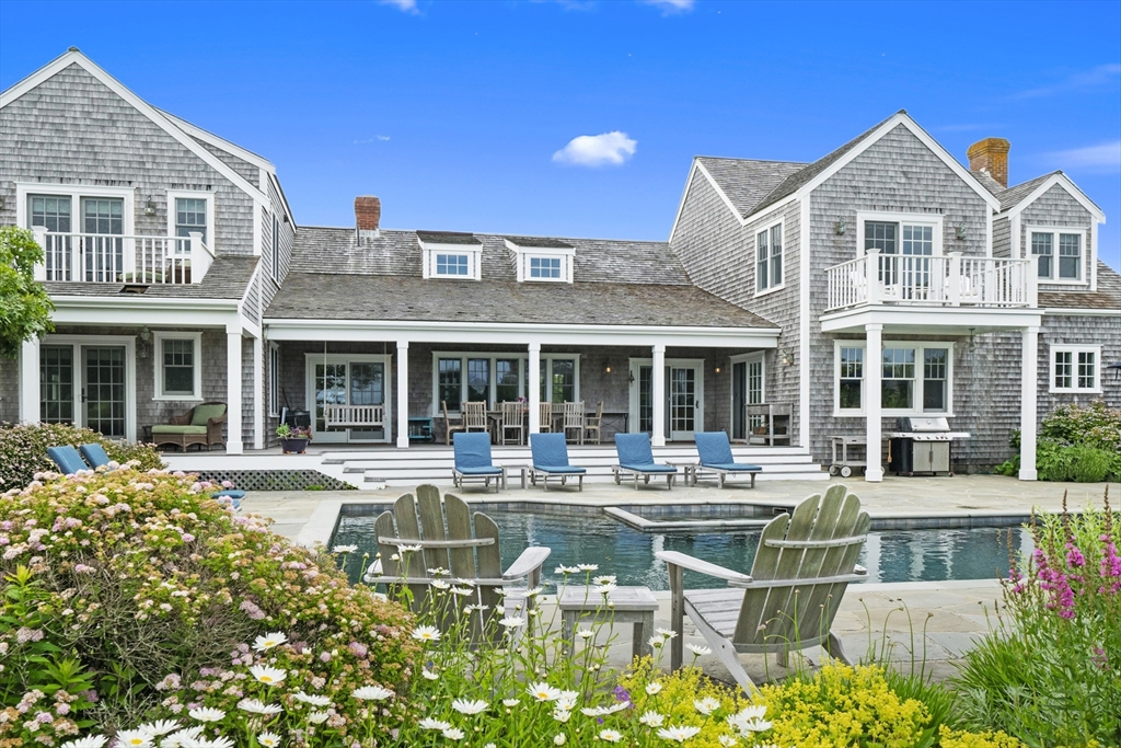28 Bosworth Street, Nantucket, Massachusetts, 7 Bedrooms Bedrooms, 11 Rooms Rooms,6.5 BathroomsBathrooms,Residential Lease,For Rent,Bosworth Street,73257568