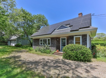 231 Crowell Road, Chatham, Massachusetts, 4 Rooms Rooms,1 BathroomBathrooms,Residential,For Sale,Crowell Road,73258353