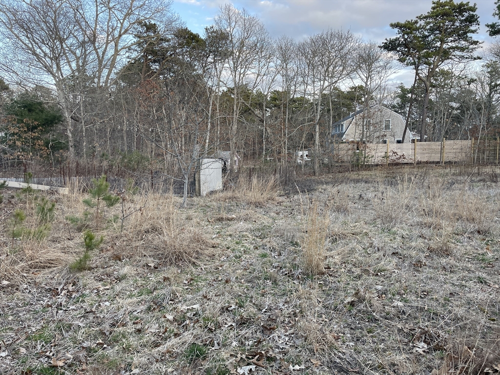 720 School House Rd, Eastham, Massachusetts, ,Land,For Sale,School House Rd,73214063