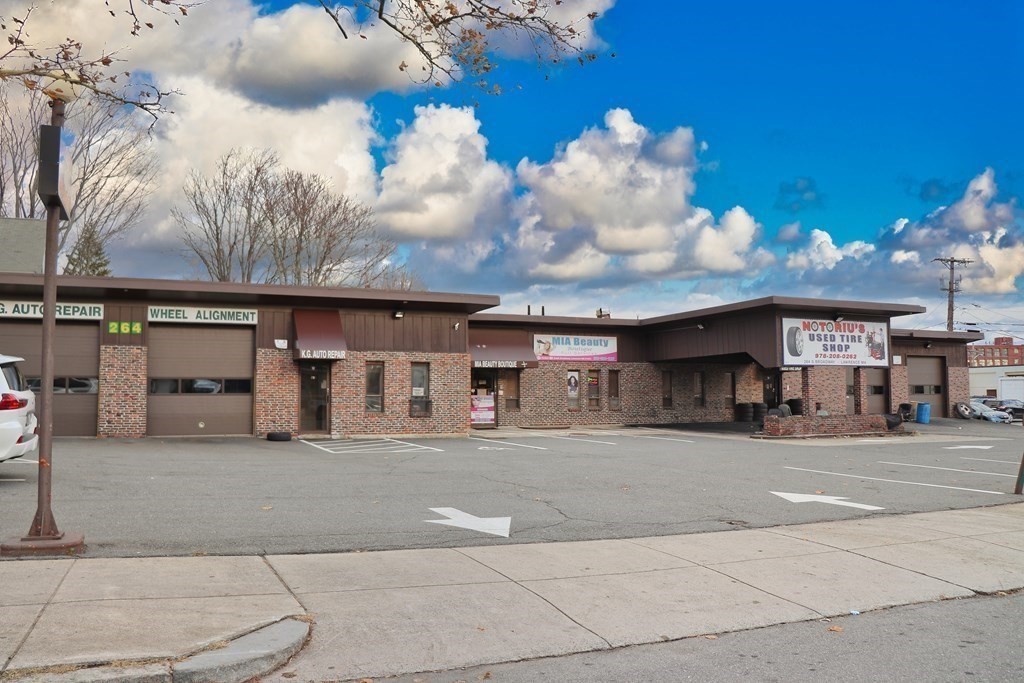 264 South Broadway, Lawrence, Massachusetts, ,Commercial Sale,For Sale,South Broadway,73258592