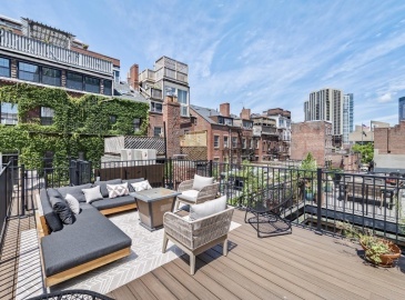 33 Bowdoin Street, Boston, Massachusetts, 3 Bedrooms Bedrooms, 6 Rooms Rooms,3.5 BathroomsBathrooms,Residential,For Sale,Bowdoin Street,73267020