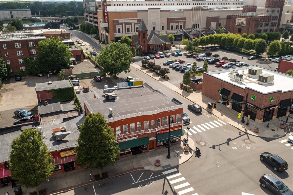 988-994 Main St, Springfield, Massachusetts, ,Commercial Sale,For Sale,Main St,73267287