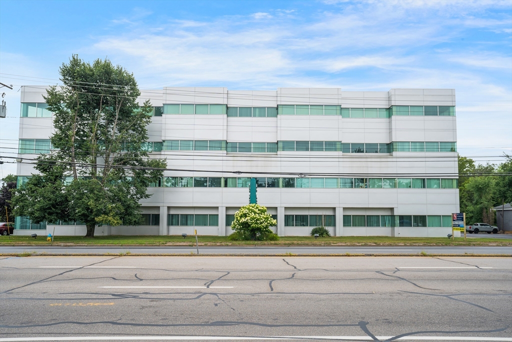 547 Amherst St, Nashua, New Hampshire, ,Commercial Lease,For Rent,Amherst St,73274909
