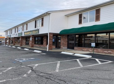602 Main St, Wakefield, Massachusetts, ,Commercial Lease,For Rent,Main St,73233318