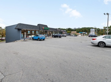 32 Hamilton Street, Saugus, Massachusetts, ,Commercial Lease,For Rent,Hamilton Street,73287119