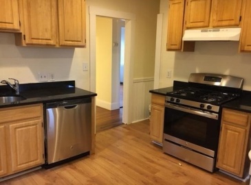 150 Washington St, Boston, Massachusetts, 4 Bedrooms Bedrooms, 7 Rooms Rooms,1 BathroomBathrooms,Residential Lease,For Rent,Washington St,73298937