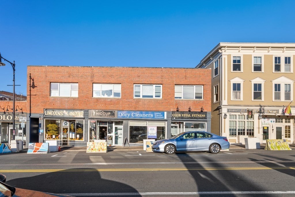 154 Humphrey Street, Swampscott, Massachusetts, ,Commercial Lease,For Rent,Humphrey Street,73270336