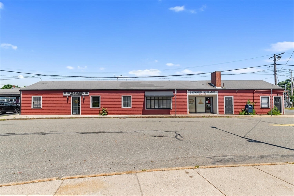 139 Albion St, Wakefield, Massachusetts, ,Commercial Lease,For Rent,Albion St,73265358