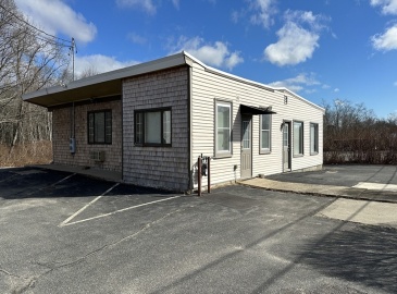 48 Iyannough, Barnstable, Massachusetts, ,Commercial Lease,For Rent,Iyannough,73304421