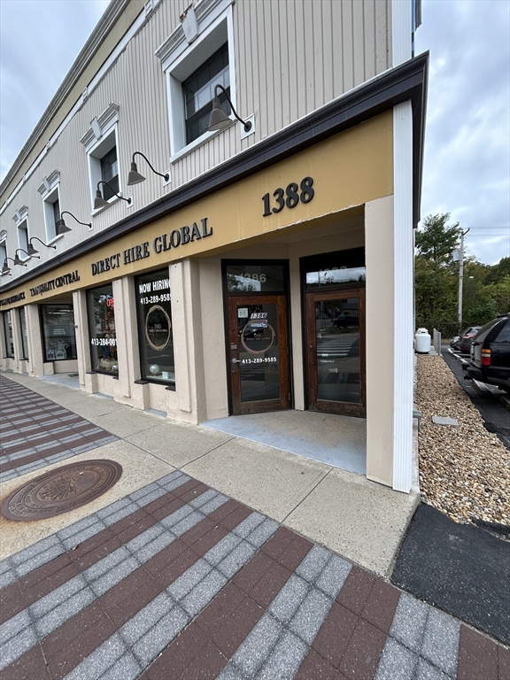 1382-1388 Main St, Palmer, Massachusetts, ,Commercial Lease,For Rent,Main St,73304519