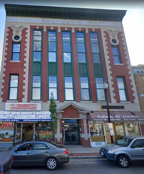 204 Broadway, Lawrence, Massachusetts, ,Commercial Lease,For Rent,Broadway,73309569