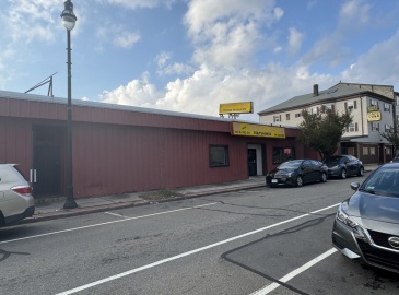 206 Millbury St, Worcester, Massachusetts, ,Commercial Lease,For Rent,Millbury St,73309831