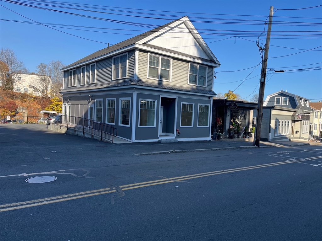 149 Pleasant St, Marblehead, Massachusetts, ,Commercial Lease,For Rent,Pleasant St,73313905