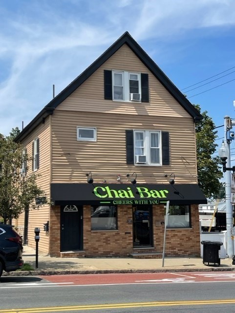 742-744 Broadway, Revere, Massachusetts, ,Commercial Sale,For Sale,Broadway,73314214