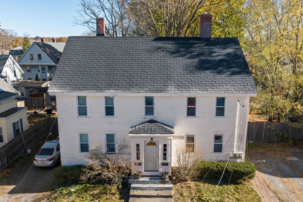 21-23 S Lincoln St, Haverhill, Massachusetts, 5 Bedrooms Bedrooms, 12 Rooms Rooms,2 BathroomsBathrooms,Residential Income,For Sale,S Lincoln St,73314210